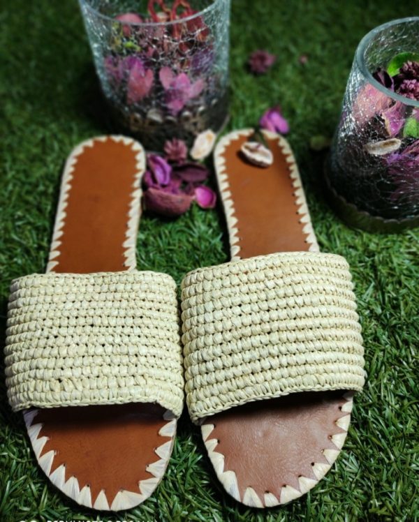 Hiratekinternational Slippers