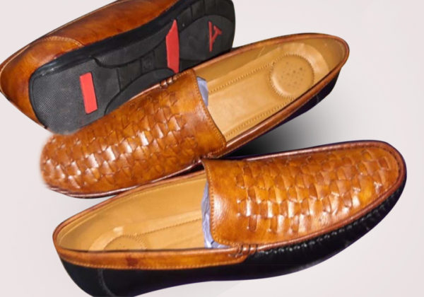 Hiratekinternational shoes for man