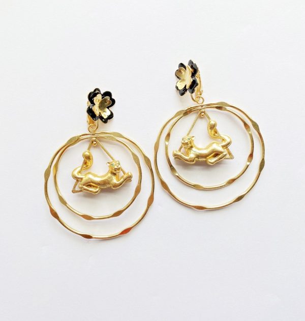 Hiratekinternational Earring