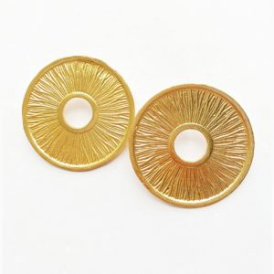 Hiratekinternational Earring