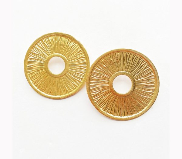 Hiratekinternational Earring