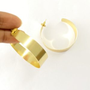 Hiratekinternational Earring