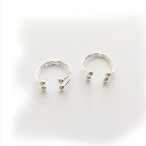 Hiratekinternational Earring