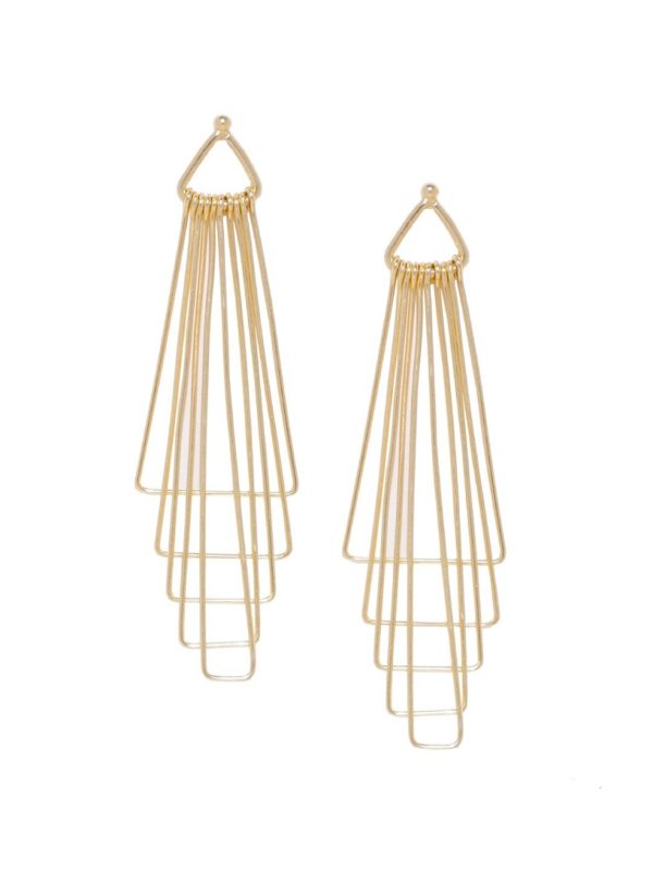 Hiratekinternational artificial earrings